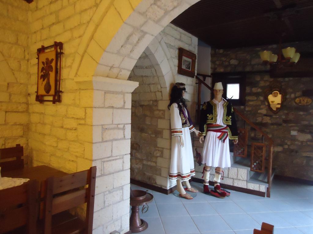 Hotel Klea ベラト エクステリア 写真